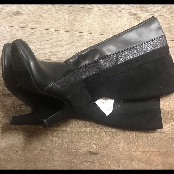 NWT 7W Women’s Heeled Calf High Boots - Picture 2 of 2